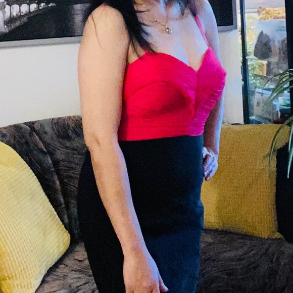 Dress - Picture 3 of 5